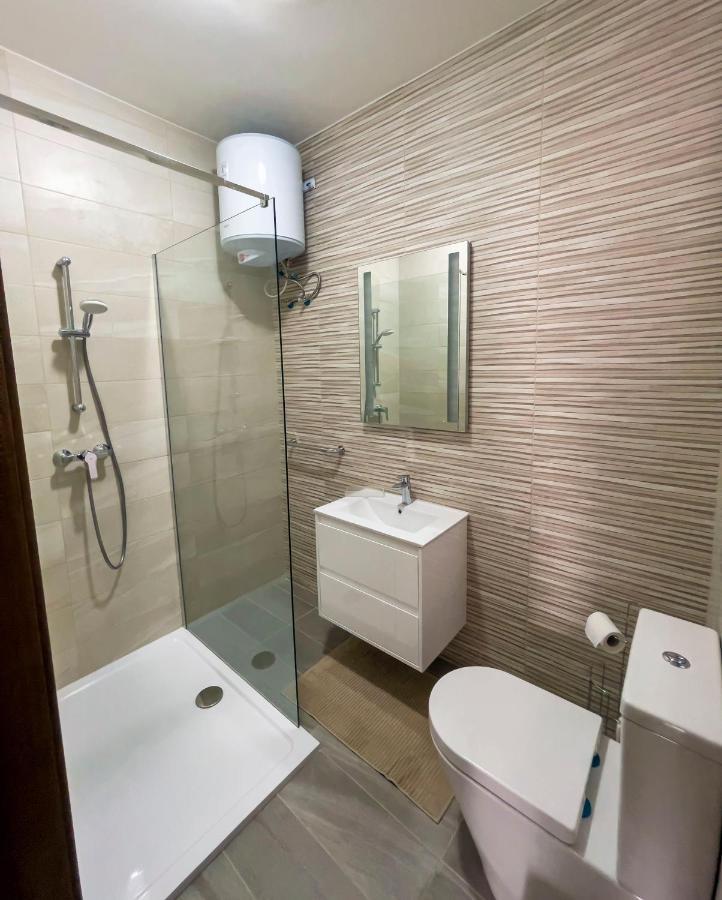 Close To Airport Apartment Zejtun Bagian luar foto
